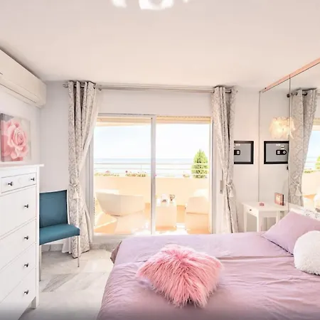 Apartment Penthouse Center Atico En Primera Linea De Playa Marbella